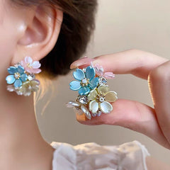 🔥Nowe luksusowe francuskie kolczyki ze srebra próby 925 z kwiatami z 2025 roku.