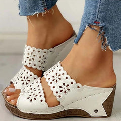 Haftowane skórzane sandały ortopedyczne