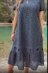 Elegancka sukienka w kształcie litery A