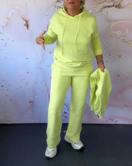 Dwuczęściowy zestaw z bluzą i spodniami w jednolitym kolorze