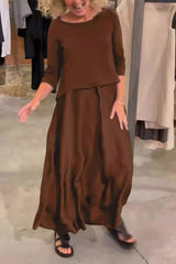 Sukienka na szelkach w jednolitym kolorze. Dwuczęściowy zestaw damski