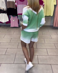 Zestaw sportowy z długim rękawem i dekoltem w serek i gradientem