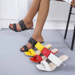 Kryształowe pantofle na wysokim obcasie