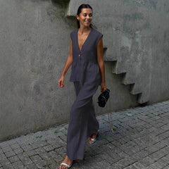 Dwuczęściowy komplet damski z bawełny w jednolitym kolorze, dekoltem w serek, bez rękawów, bluzką i spodniami