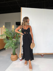 Regulowana sukienka maxi z wiązaniem z przodu i falbankami z tyłu