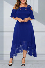 Sukienka typu pullover z koronkowymi łączeniami i falbankami, z krótkim rękawem, dla kobiet