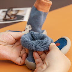 🔥Nowe jesienno-zimowe skarpetki w kreskówkowym stylu