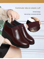 💕👠【35-41】2024 nowe buty z miękkiej skóry na koturnie