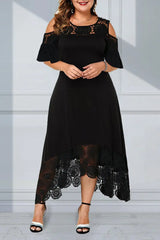 Sukienka typu pullover z koronkowymi łączeniami i falbankami, z krótkim rękawem, dla kobiet